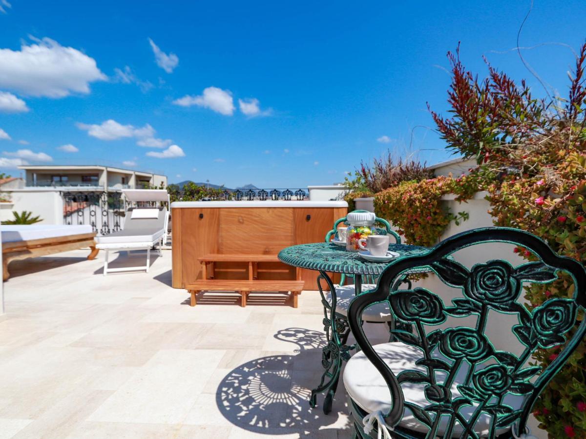 Home Avenue Luxury Townhouse 奧爾比亞 外观 照片